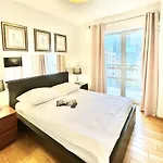 Platinum Towers Country 2 Country 4*