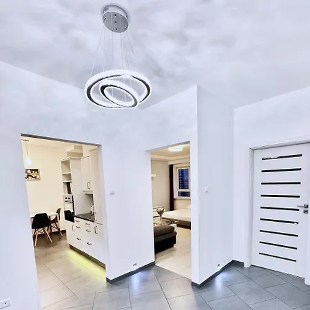 Platinum Towers Country 2 Country