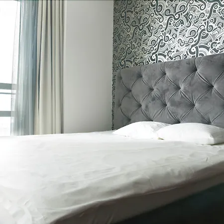 Platinum Towers Country 2 Country Aparthotel Warsaw