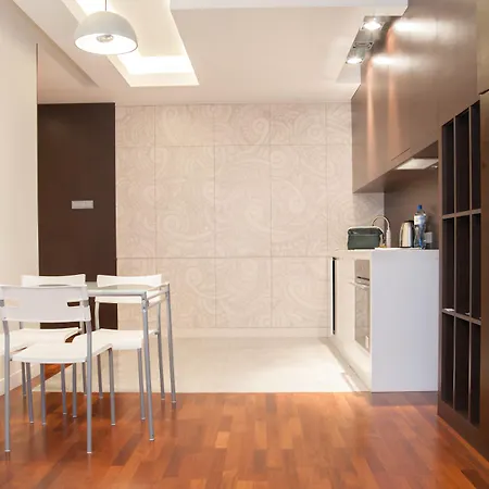 Platinum Towers Country 2 Country