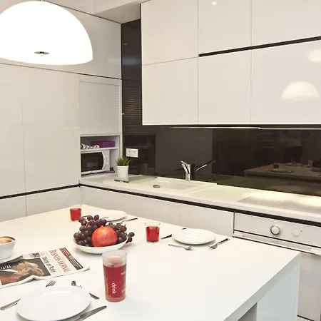 Platinum Towers Country 2 Country Aparthotel 4*