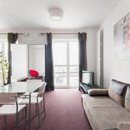 Aparthotel Platinum Towers Country 2 Country