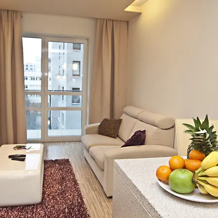 Aparthotel Platinum Towers Country 2 Country Warsaw