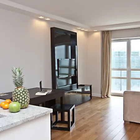 Platinum Towers Country 2 Country Warsaw