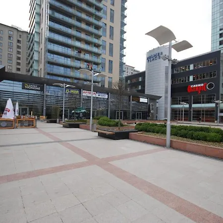 Platinum Towers Country 2 Country Aparthotel 4*