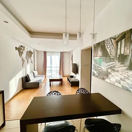 Hotel apartamentowy Platinum Towers Country 2 Country