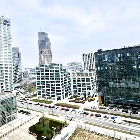 Platinum Towers Country 2 Country Hotel apartamentowy Warszawa