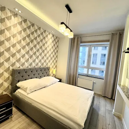Hotel apartamentowy Platinum Towers Country 2 Country Warszawa