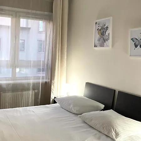 Hotel apartamentowy Platinum Towers Country 2 Country 4*