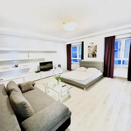 Platinum Towers Country 2 Country Апарт-отель Варшава