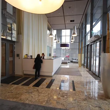 Platinum Towers Country 2 Country