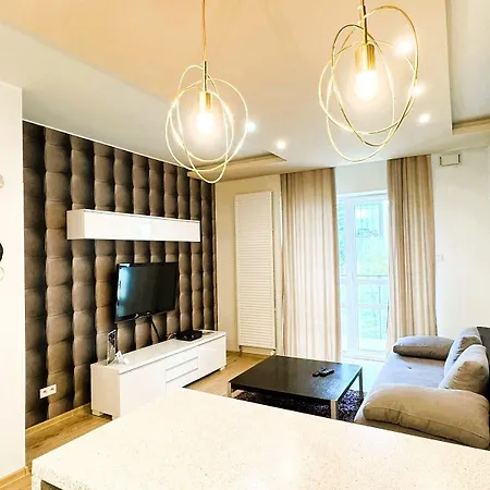 Aparthotel Platinum Towers Country 2 Country Varšava