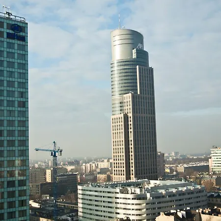 Platinum Towers Country 2 Country 4* Warszawa