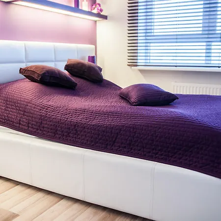 Hotel apartamentowy Platinum Towers Country 2 Country 4*