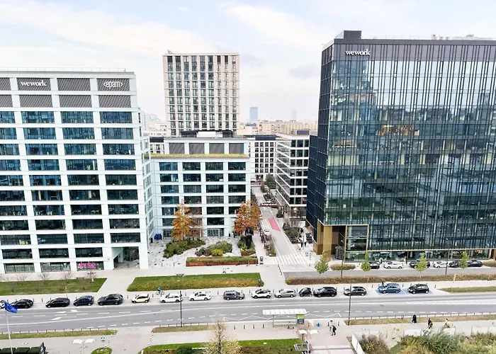 Platinum Towers Country 2 Country Aparthotel