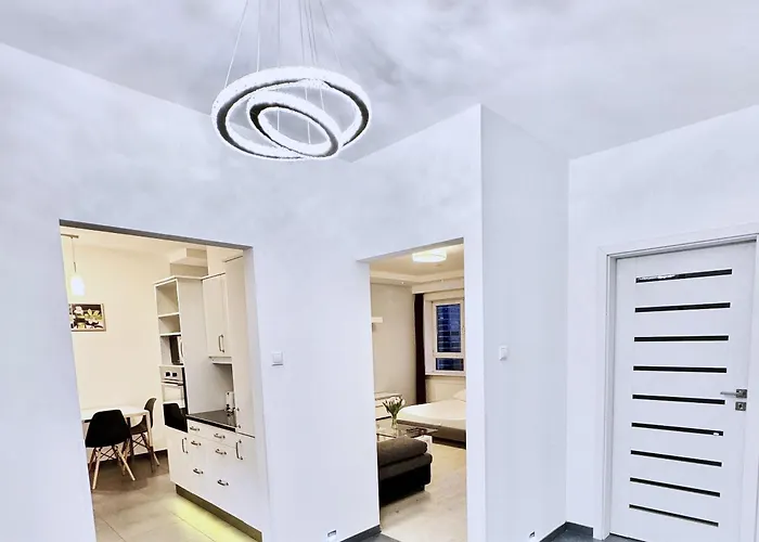 Platinum Towers Country 2 Country