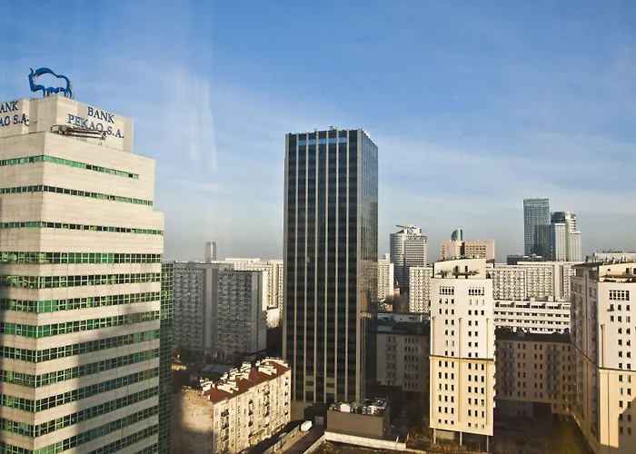 Platinum Towers Country 2 Country Aparthotel