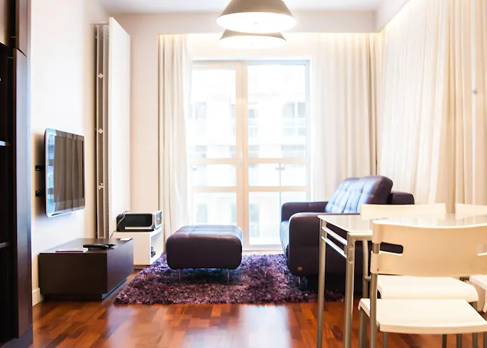 Aparthotel Platinum Towers Country 2 Country 4*