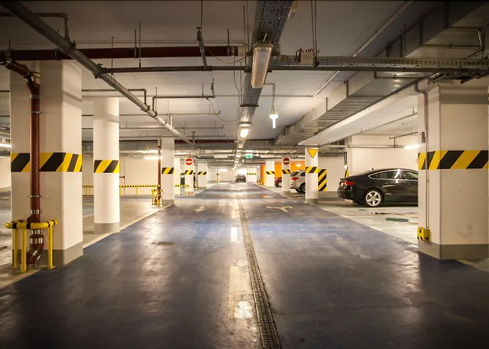 Platinum Towers Country 2 Country Aparthotel