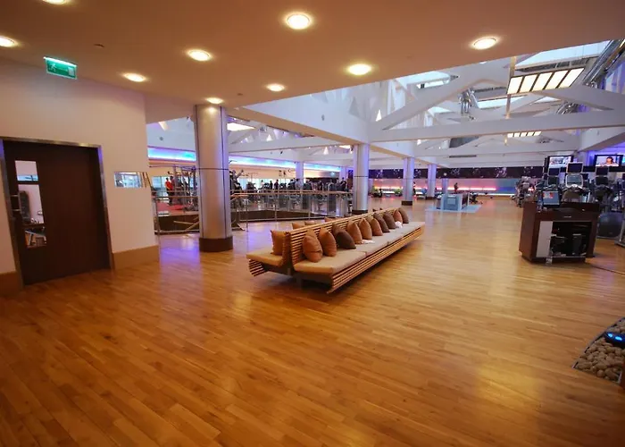 Aparthotel Platinum Towers Country 2 Country