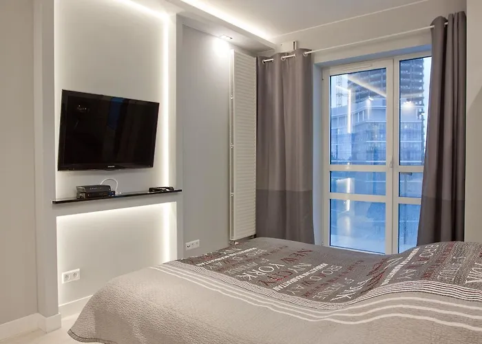 Platinum Towers Country 2 Country Aparthotel 4*