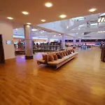 Aparthotel Platinum Towers Country 2 Country