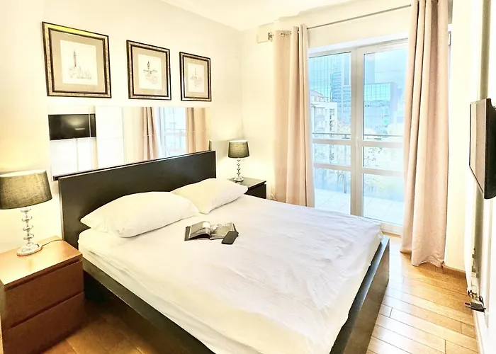 Platinum Towers Country 2 Country 4*