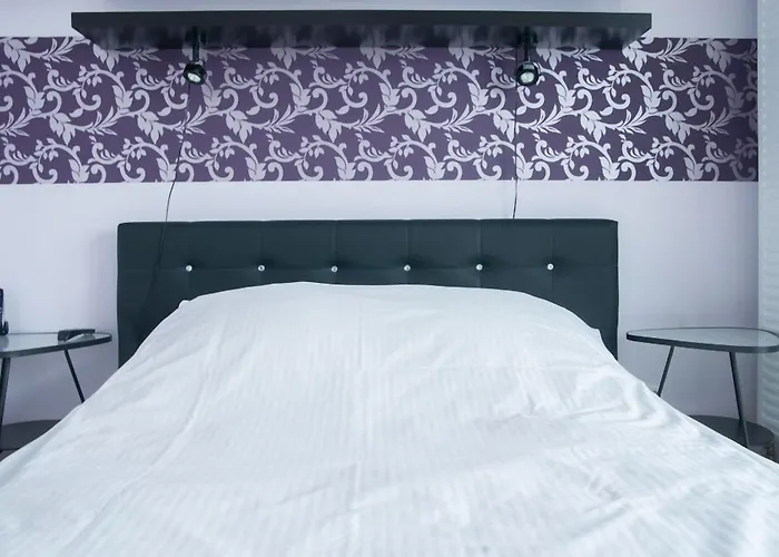 Platinum Towers Country 2 Country 4* Warschau