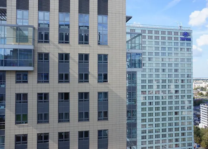 Aparthotel Platinum Towers Country 2 Country